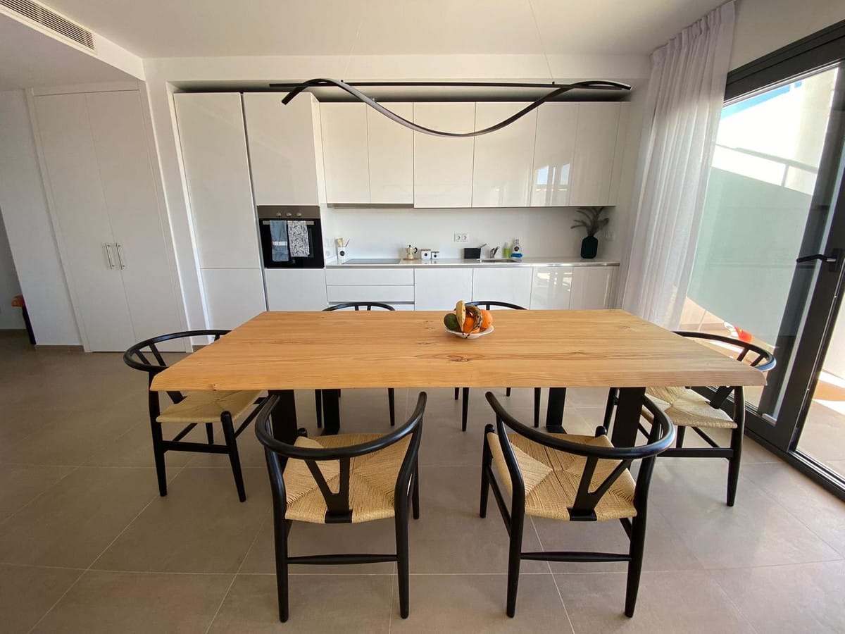 Apartament, penthouse w Manilva Hiszpania Bbc F D D Ef Dd A