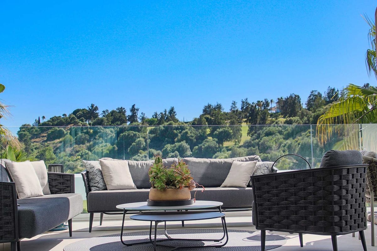 Penthouse dwupoziomowy w Benahavís, Hiszpania Bbc F D D Ef Dd A