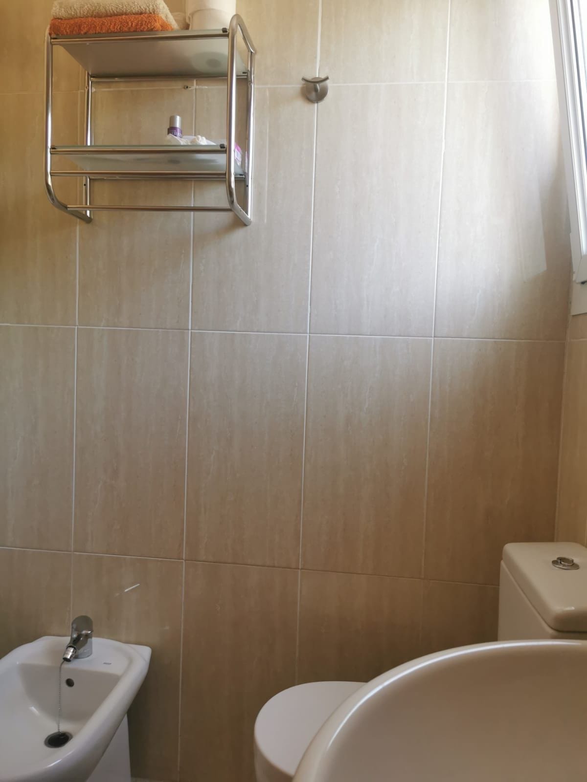 Parterowy apartament z tarasem w Manilvie, Hiszpania Bbc F D D Ef Dd A