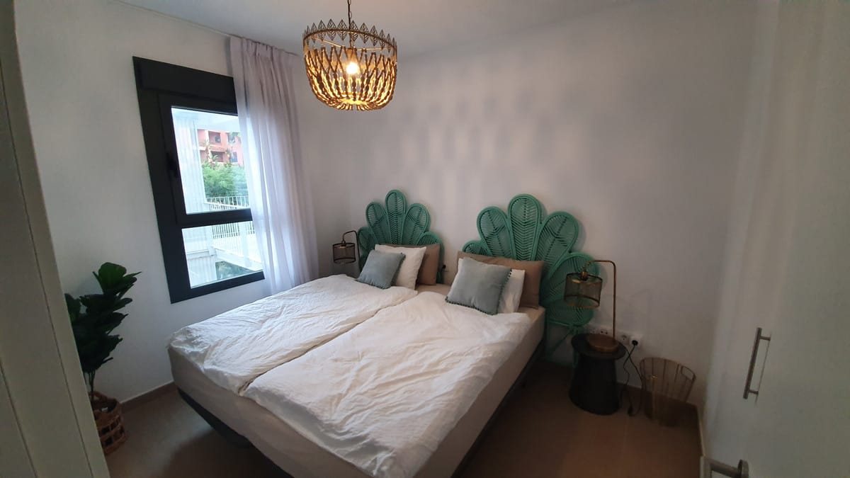 Apartament, penthouse w Manilva Hiszpania C A C F A F Dd Da