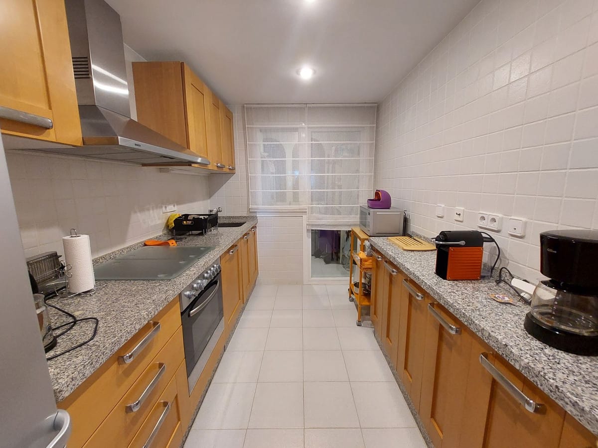 Ekskluzywny apartament parterowy na sprzedaż w Benahavís F E Bc Ba Ac C Badec F D