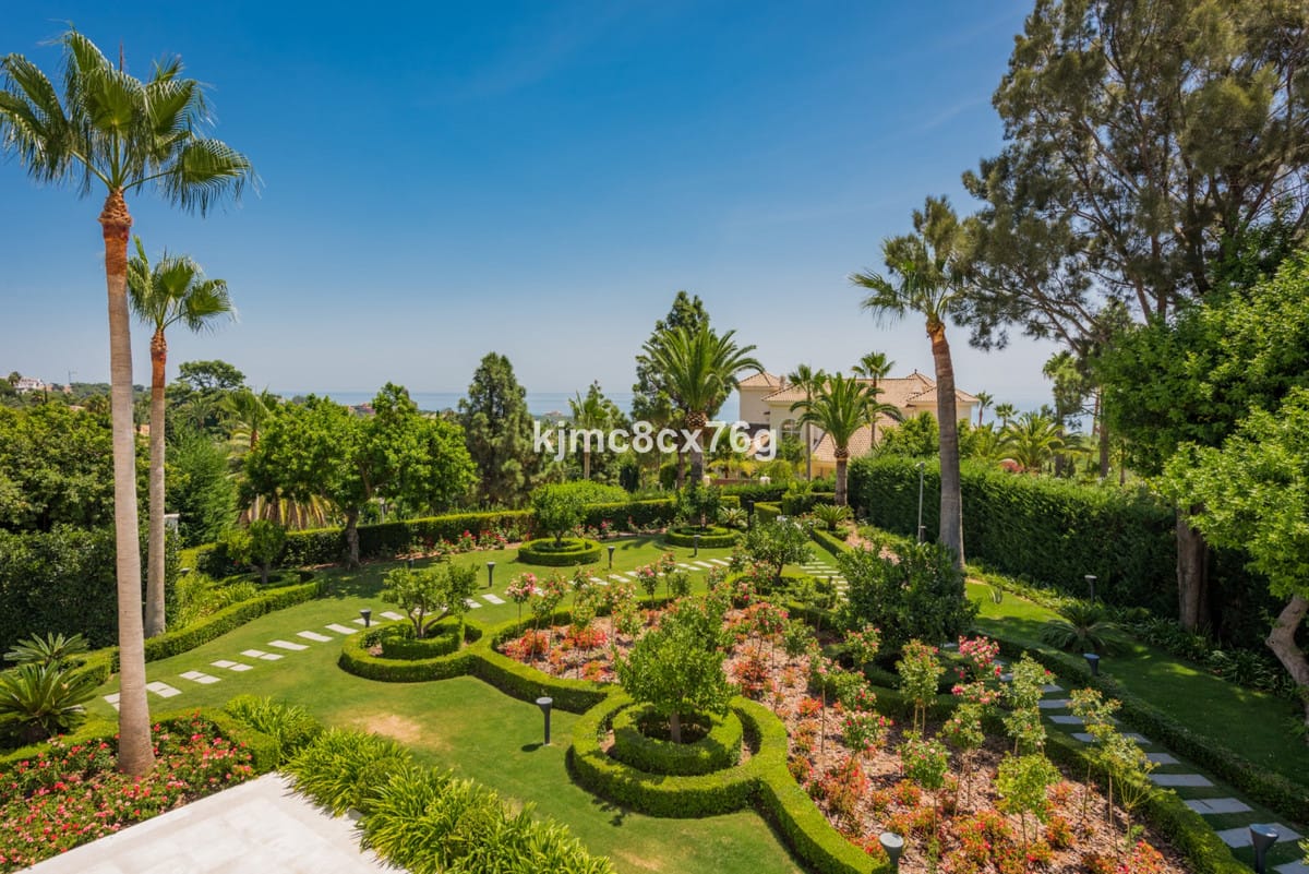 Elegancka willa w Hacienda Las Chapas, Hiszpania - Nieruchomość w Hacienda Las Chapas Ef A C E E Cd A B Dbf