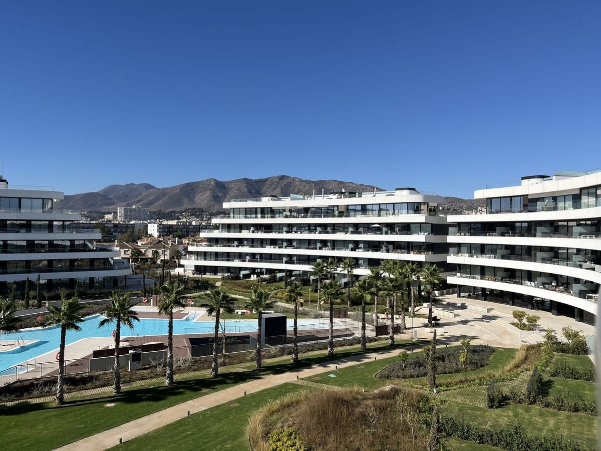 Apartament, Mieszkanie na środkowym piętrze w Torremolinos Hiszpania C F Aea Bbe Ddaeb E C A
