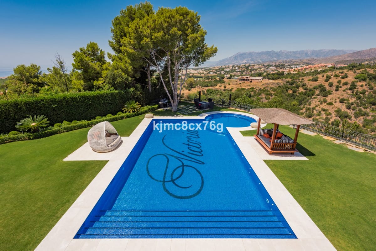 Elegancka willa w Hacienda Las Chapas, Hiszpania - Nieruchomość w Hacienda Las Chapas E B Bb A Fdfd D C Dce