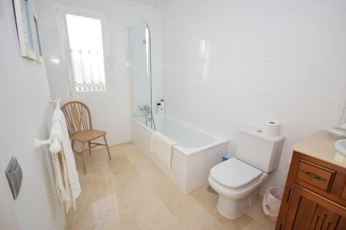 Detached Villa, House in Manilva Hiszpania E B Bb A Fdfd D C Dce