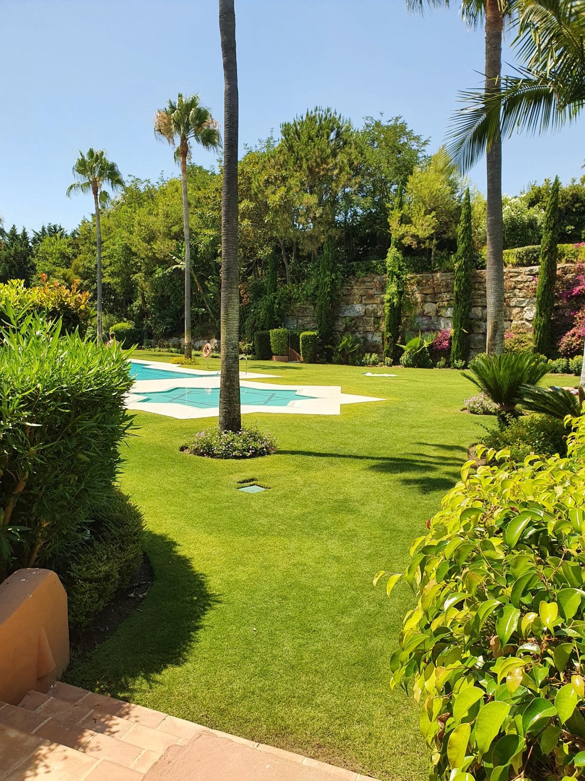 Apartament, Mieszkanie na parterze w Guadalmina Baja Hiszpania E B Bb A Fdfd D C Dce
