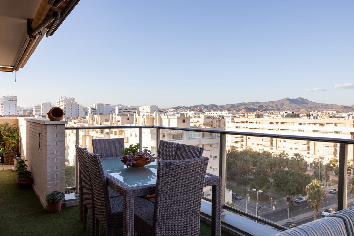 Penthouse na sprzedaż w Malaga, Hiszpania E B Bb A Fdfd D C Dce