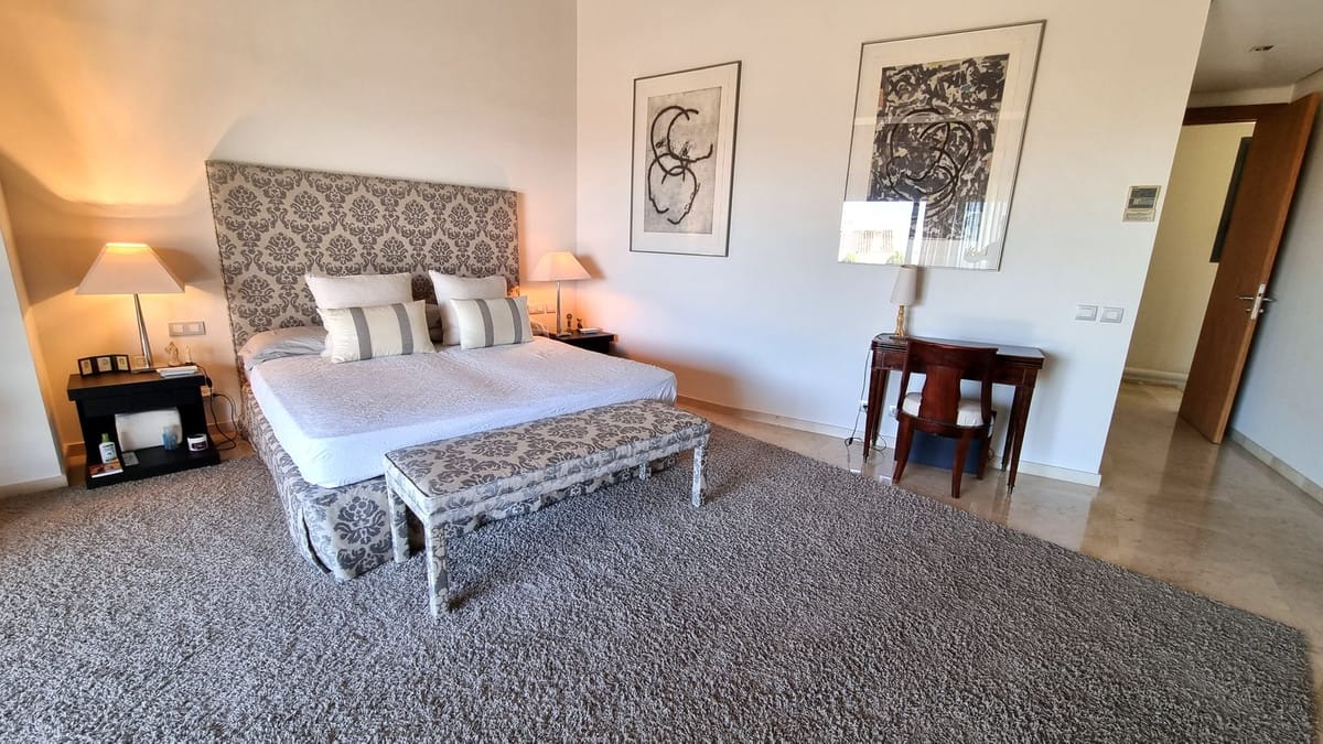 Apartament, penthouse w Sierra Blanca Hiszpania E Ec C Ad A Dec B D