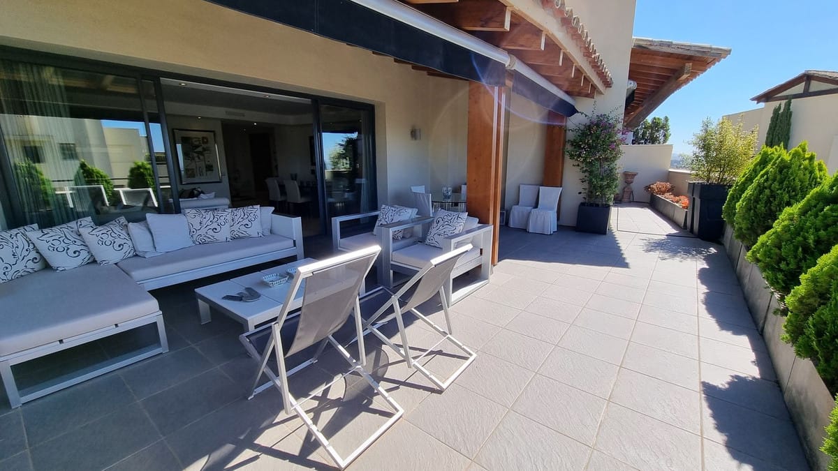 Apartament, penthouse w Sierra Blanca Hiszpania F A Fab Fce Ff B B D D D