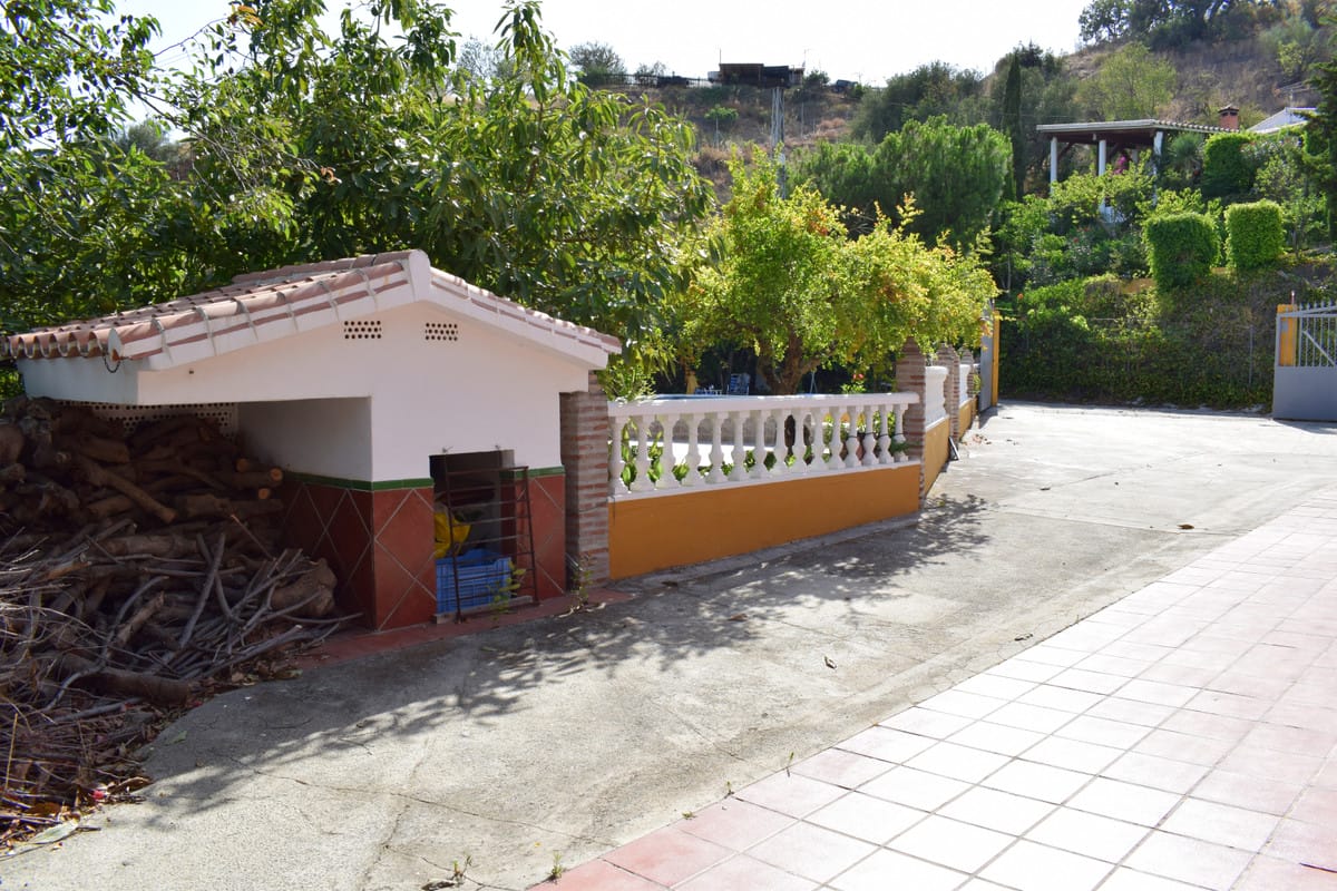 Finca , Cortijo, House in Vélez-Málaga Hiszpania D Ba E