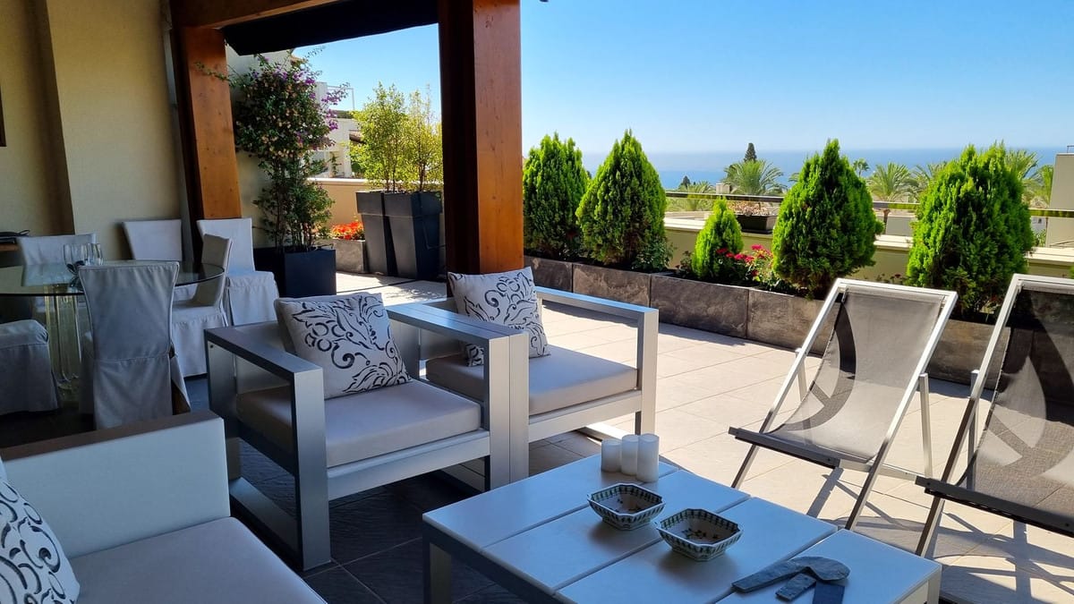 Apartament, penthouse w Sierra Blanca Hiszpania D D E Ff Cdff E Bb Bf