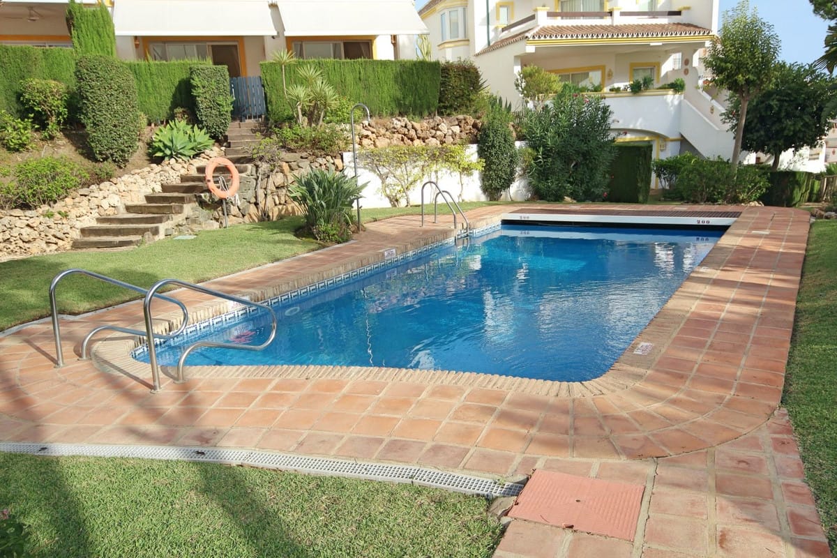 Apartament, Apartament na parterze w Riviera del Sol Hiszpania D D E Ff Cdff E Bb Bf