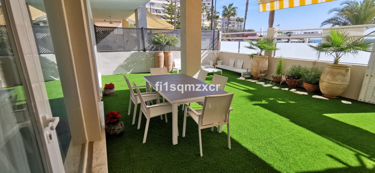 Apartament, Mieszkanie na parterze w La Carihuela Hiszpania D D E Ff Cdff E Bb Bf