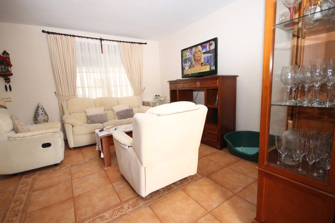 House, Townhouse in El Morche Hiszpania D D E Ff Cdff E Bb Bf