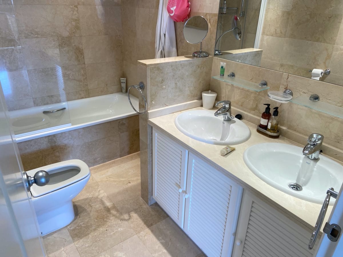 Penthouse w Riviera del Sol, Hiszpania na sprzedaż B A C C E E C F A B