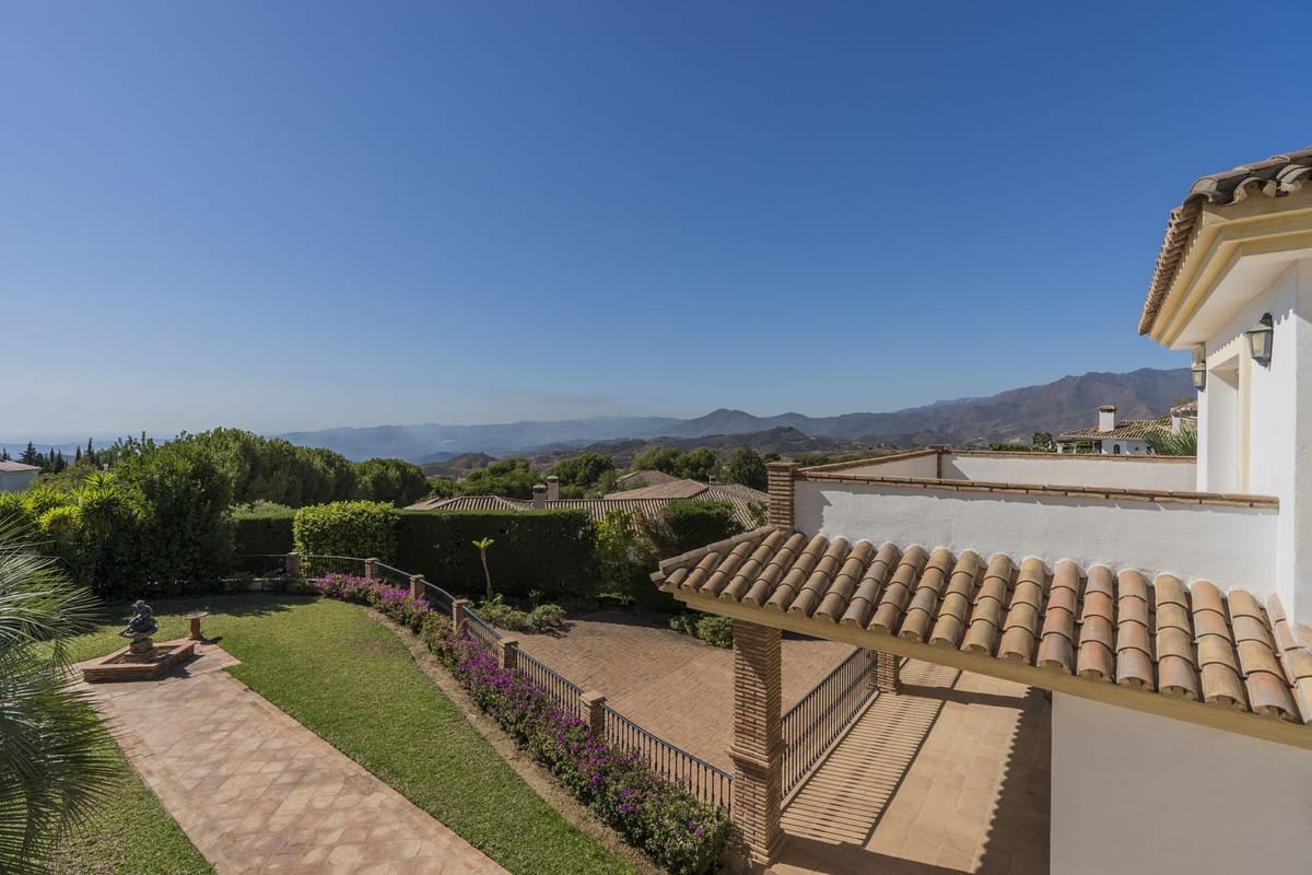 Detached Villa, House in Valtocado Hiszpania A Fe D Aa B Ca Ea