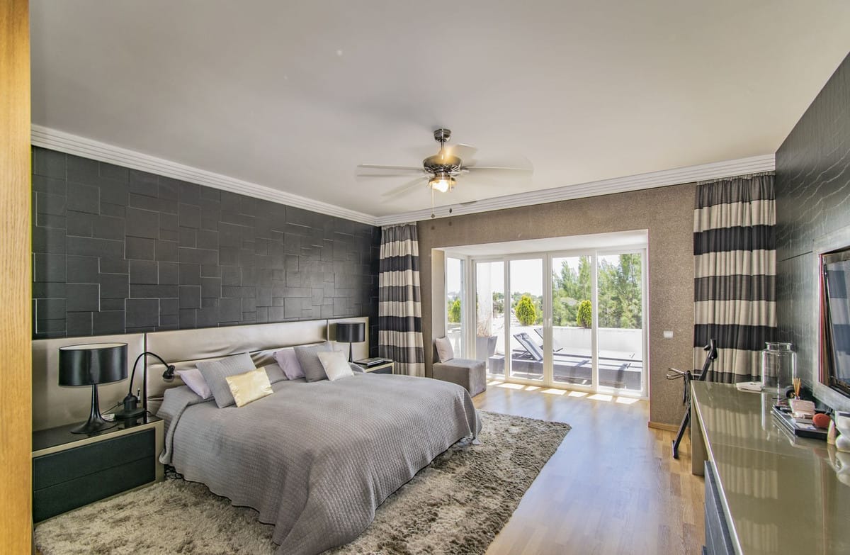 Apartament na środkowym piętrze na sprzedaż w The Golden Mile, Hiszpania C C F Fa Aecd B B C