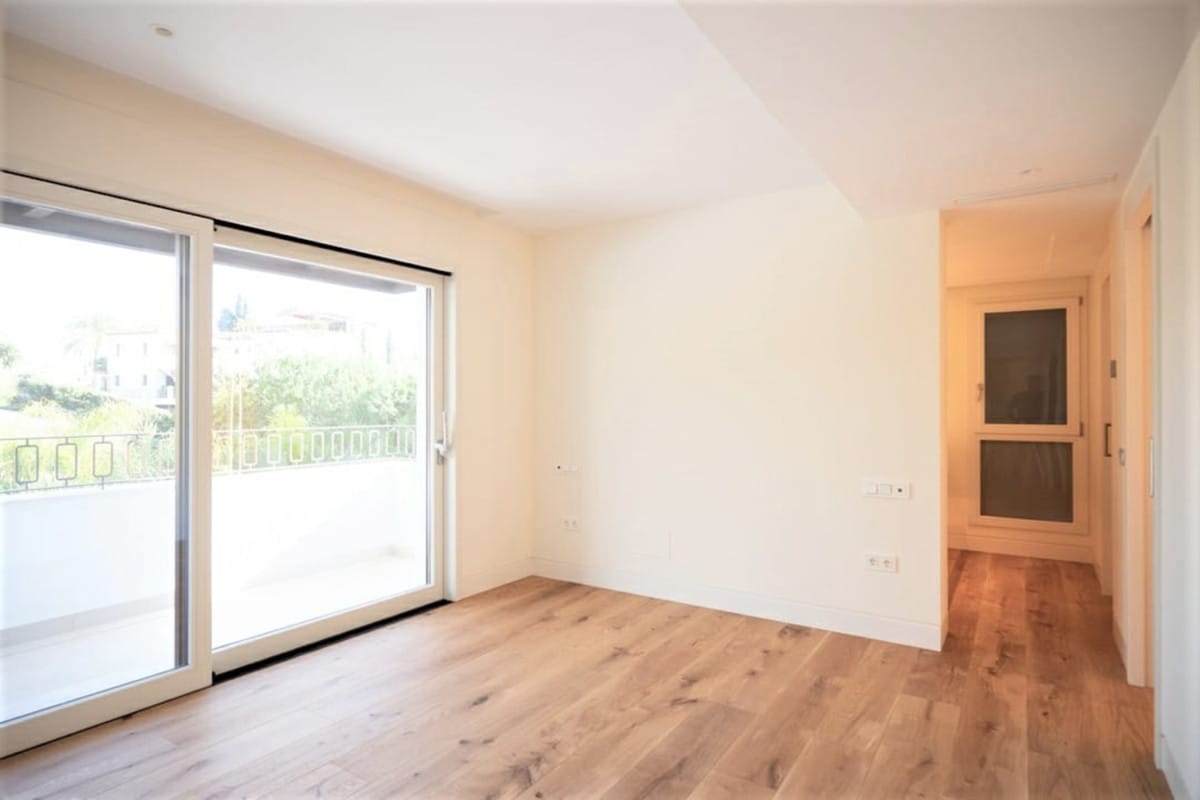 Luksusowy penthouse na The Golden Mile, Hiszpania - Penthouse na The Golden Mile C C F Fa Aecd B B C