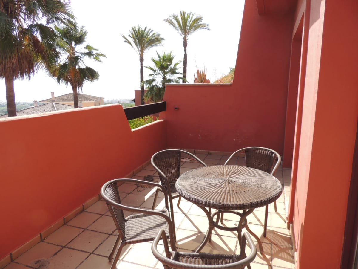 Apartament, Apartament na środkowym piętrze w Manilva Hiszpania C C F Fa Aecd B B C