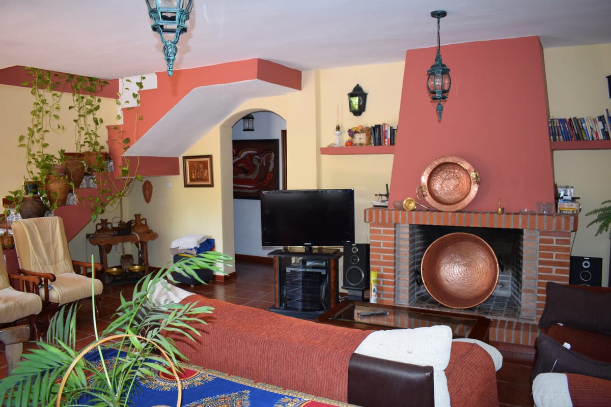 Finca , Cortijo, House in Vélez-Málaga Hiszpania C C F Fa Aecd B B C