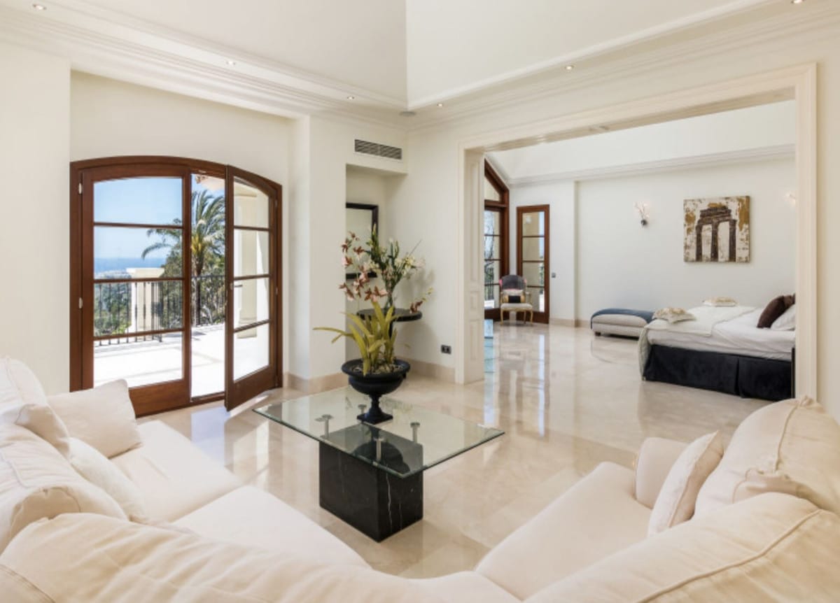 Luxusowa willa w Sierra Blanca, Hiszpania C C F Fa Aecd B B C