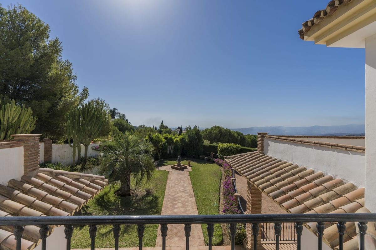 Detached Villa, House in Valtocado Hiszpania Bdc F Df D Ac D