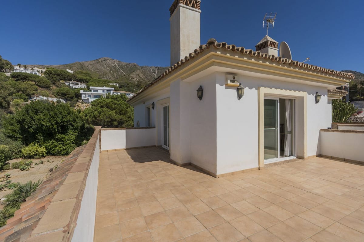 Detached Villa, House in Valtocado Hiszpania A B Fef E A F Bbcb