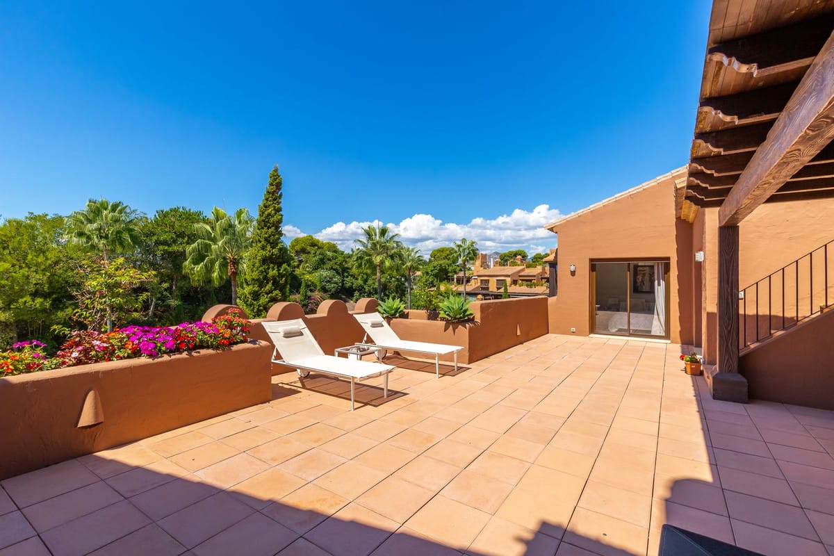 Apartament, penthouse w Guadalmina Baja Hiszpania Ad Cbd Be C A Ef