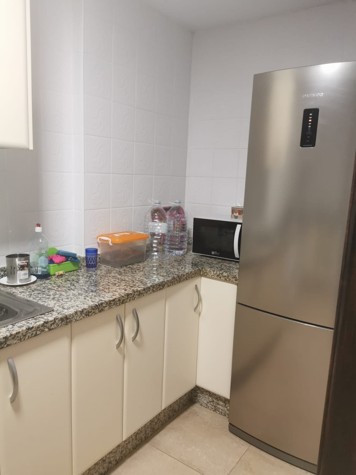 Parterowy apartament z tarasem w Manilvie, Hiszpania Ad Cbd Be C A Ef