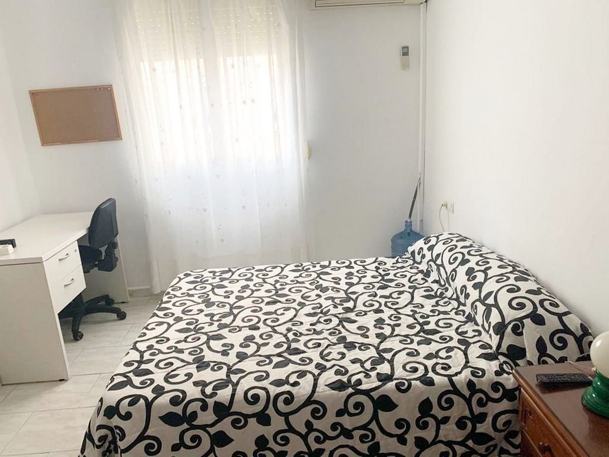 Apartament, Apartament na środkowym piętrze w Los Tilos Hiszpania Ad Cbd Be C A Ef