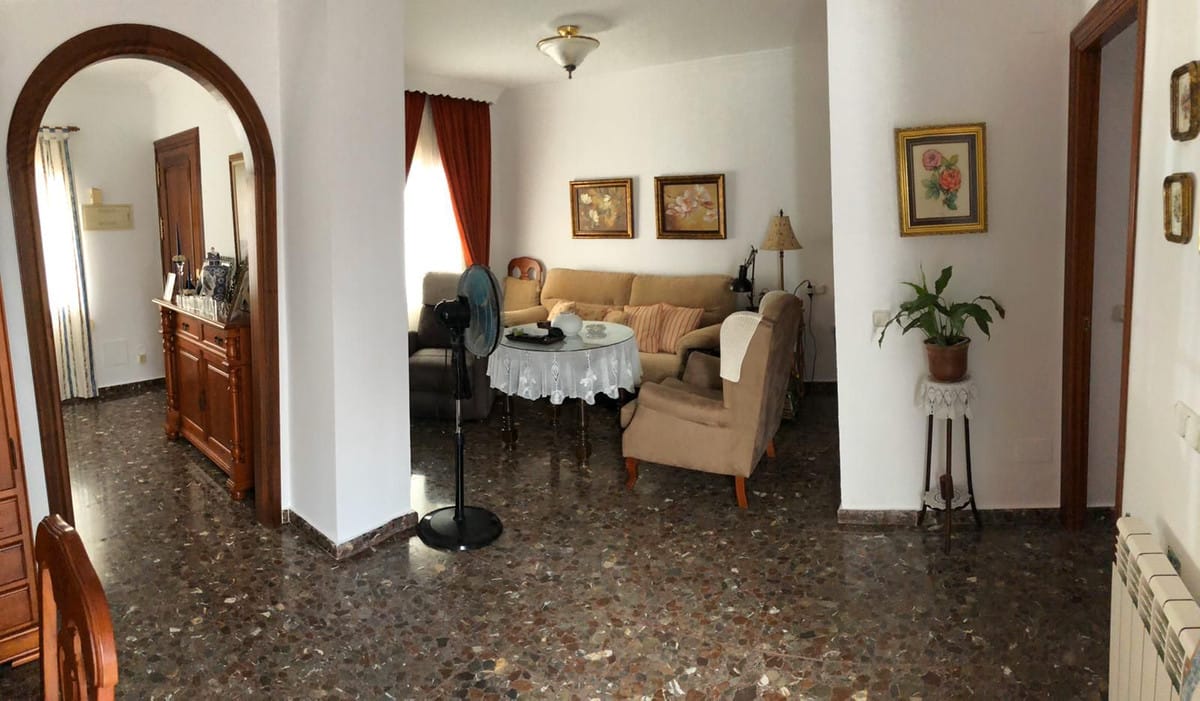 Wyjątkowy dom dostępny w Estepona, Hiszpania Ad Cbd Be C A Ef