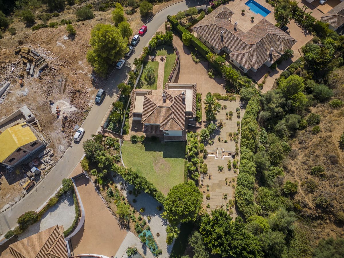 Detached Villa, House in Valtocado Hiszpania Ad Cbd Be C A Ef