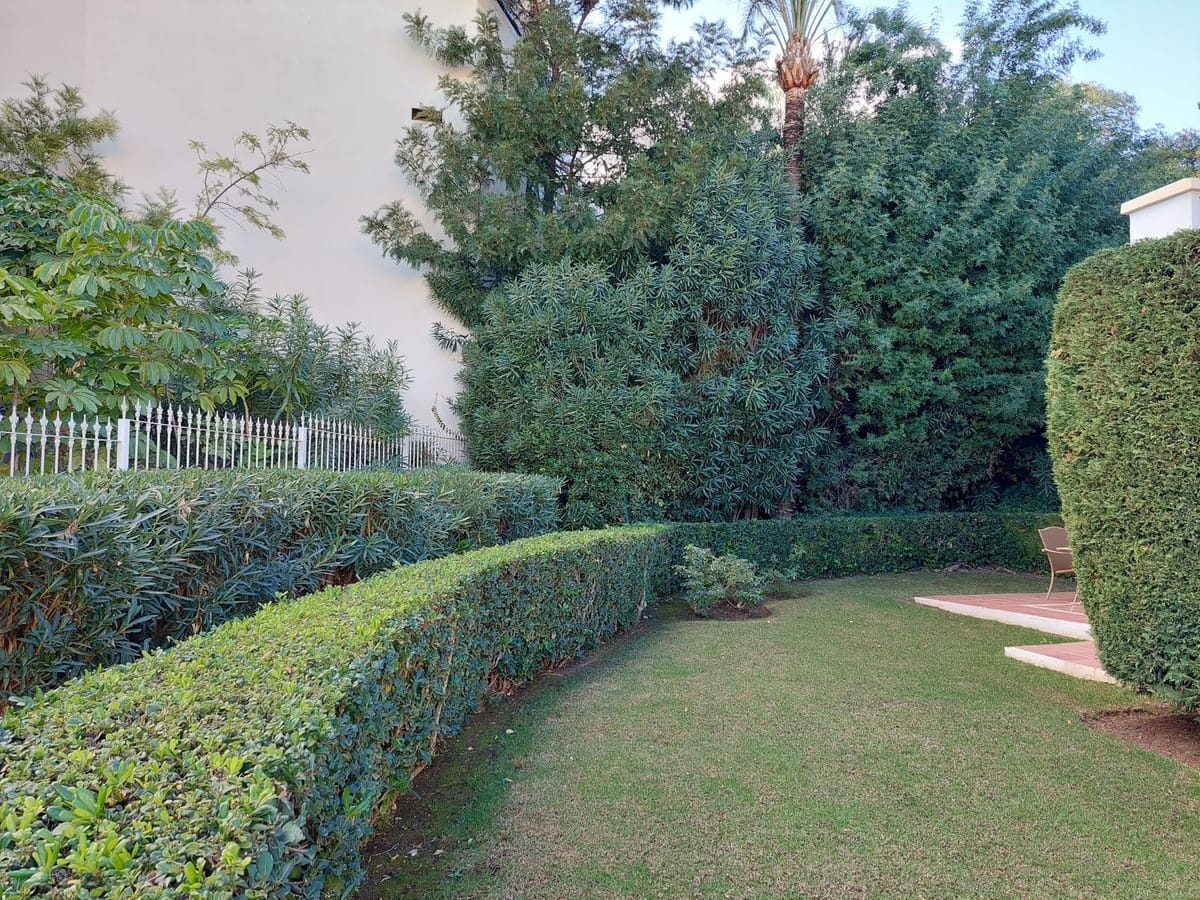 Ekskluzywny apartament parterowy na sprzedaż w Benahavís Ad Cbd Be C A Ef