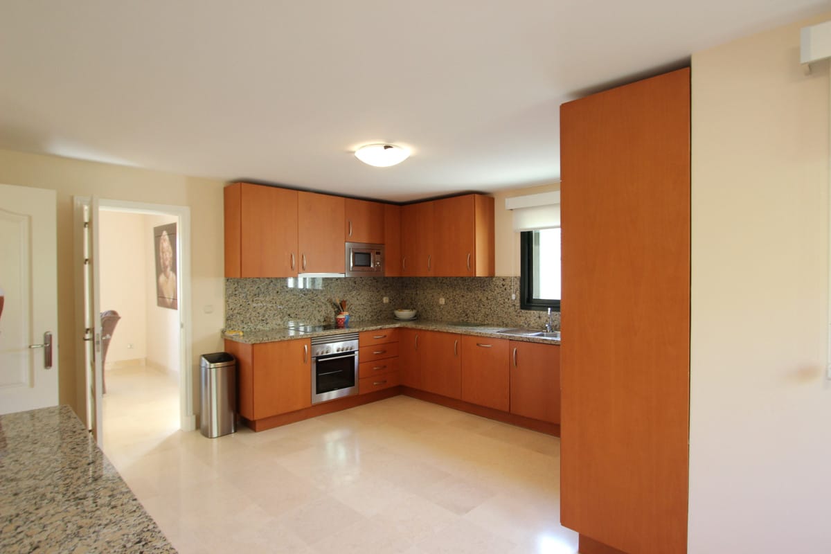 Penthouse w Benahavís, Hiszpania na sprzedaż Ad Cbd Be C A Ef