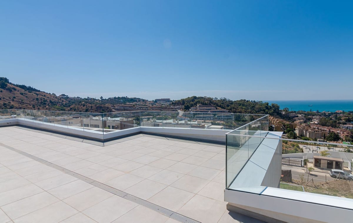 Penthouse z tarasem w Málaga, Hiszpania Ad Cbd Be C A Ef