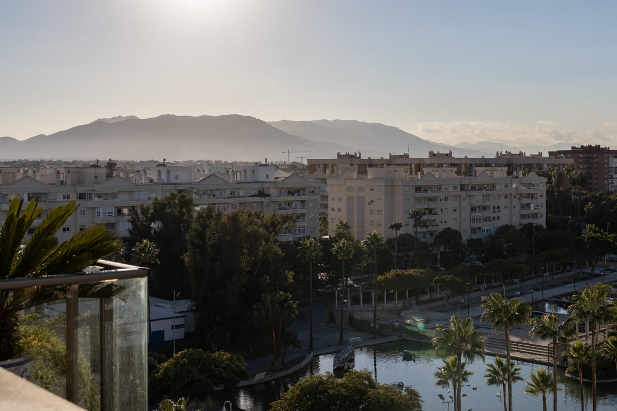 Penthouse na sprzedaż w Malaga, Hiszpania Ad Cbd Be C A Ef