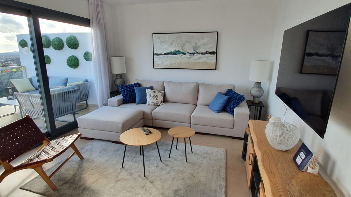 Apartament, penthouse w Manilva Hiszpania E Bcc C D Ce Beb C A