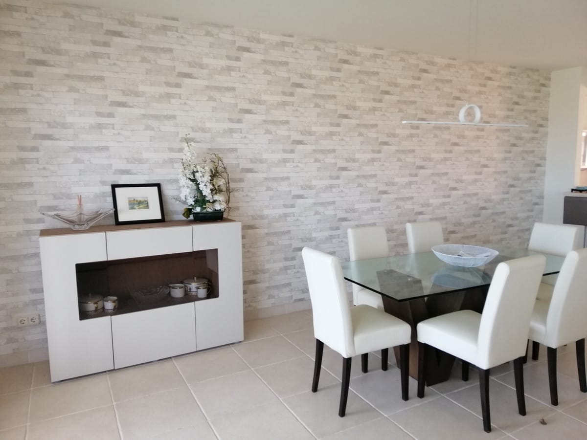 Apartament, penthouse w Benahavís Hiszpania E Bcc C D Ce Beb C A