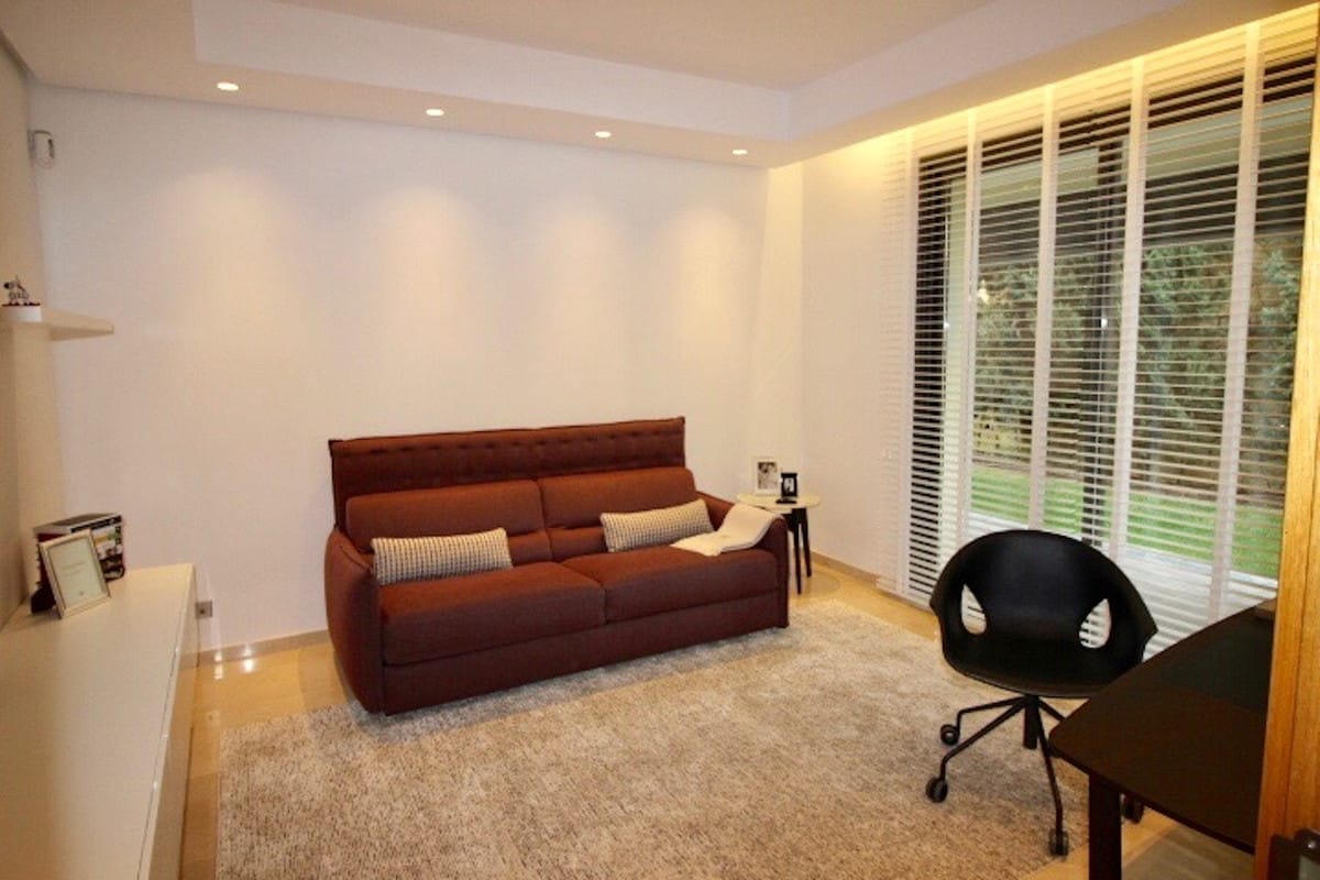 Apartament na parterze w Sierra Blanca, Hiszpania E Bcc C D Ce Beb C A