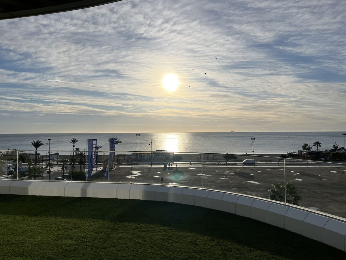 Apartament, Mieszkanie na środkowym piętrze w Torremolinos Hiszpania Ed Be Be Dc A Cd Be