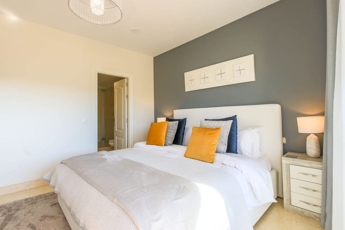 Uroczy apartament na parterze w Benahavís - Nieruchomość na sprzedaż, Hiszpania Aa Cc B C Bb Af Cd