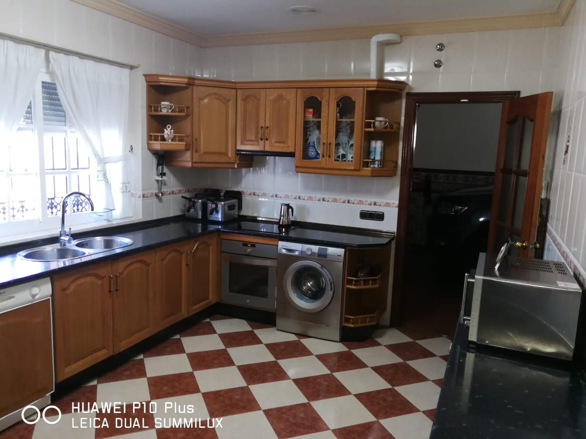 Apartament na sprzedaż w Puerto Banús, Hiszpania Aa Cc B C Bb Af Cd