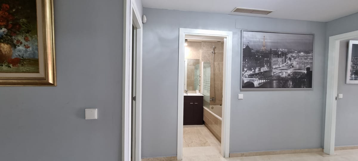 Apartament na sprzedaż na parterze w Fuengirola Hiszpania Aa Cc B C Bb Af Cd