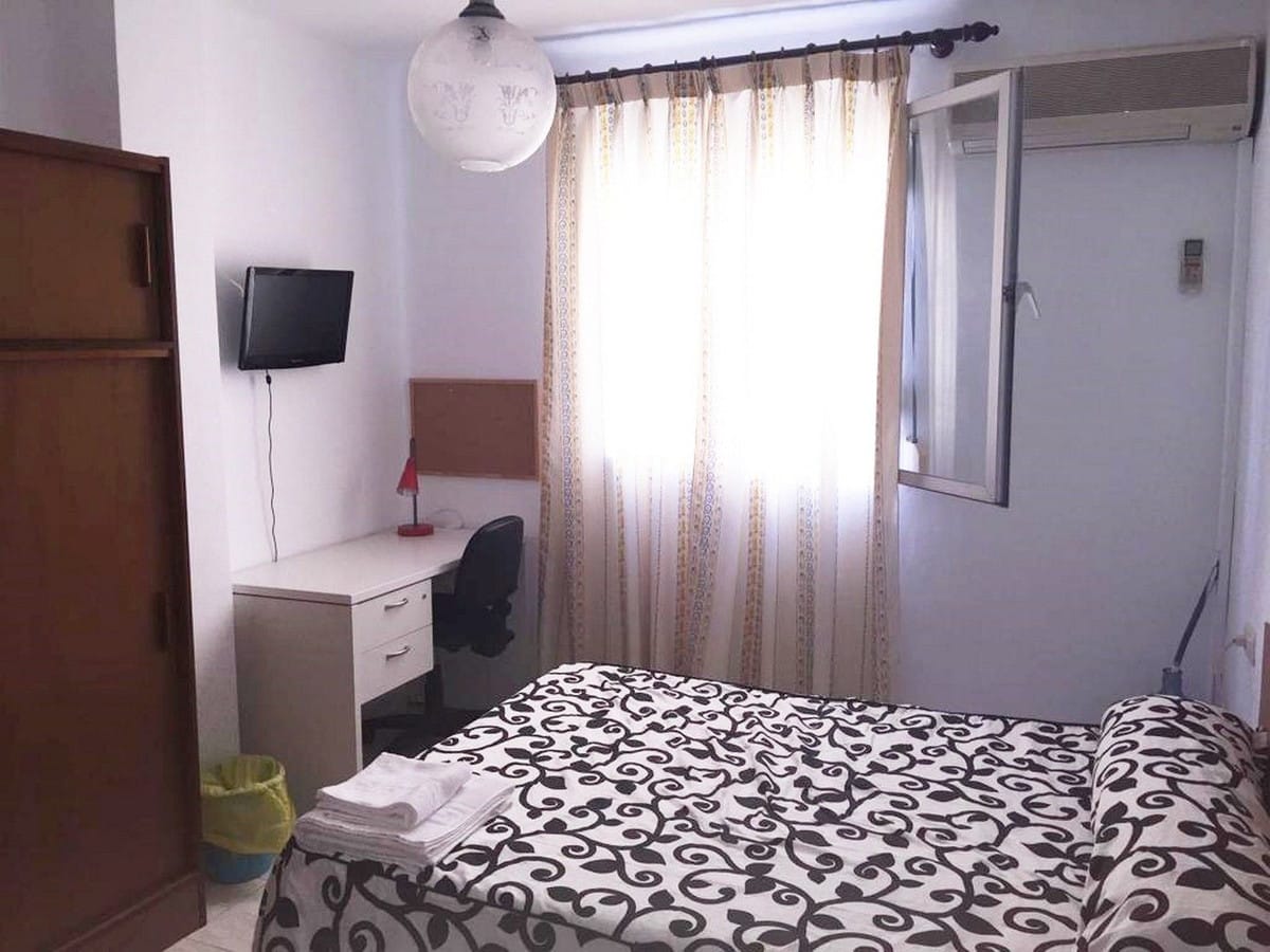 Apartament, Apartament na środkowym piętrze w Los Tilos Hiszpania Aa Cc B C Bb Af Cd