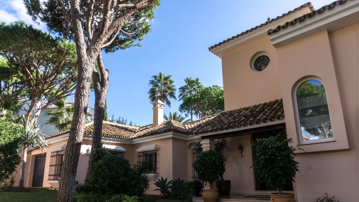Detached Villa, House in Hacienda Las Chapas Hiszpania Aa Cc B C Bb Af Cd