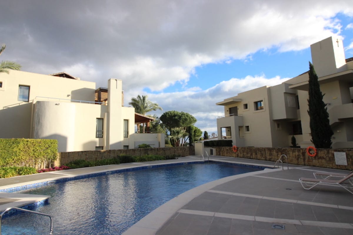 Apartament na parterze w Sierra Blanca, Hiszpania E A Bba E Ac Aca B Cdf