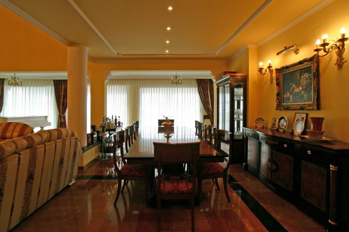 Detached Villa, House in Málaga Hiszpania E A Bba E Ac Aca B Cdf