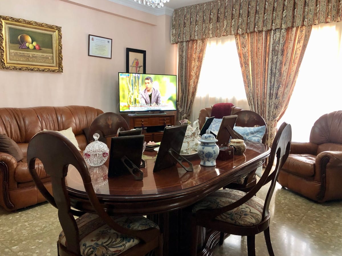 Apartament, Mieszkanie na środkowym piętrze w Malaga Hiszpania D Cee B F Ef F A C E C