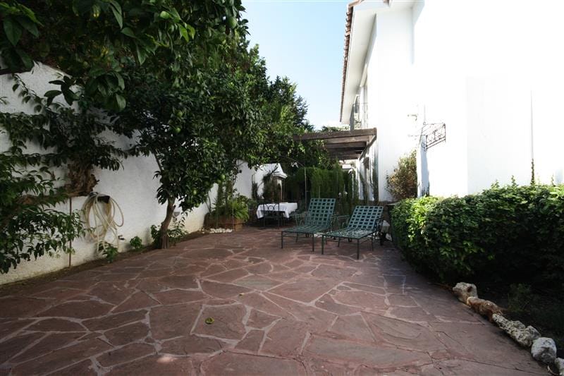 Detached Villa, House in Los Monteros Hiszpania D Cee B F Ef F A C E C