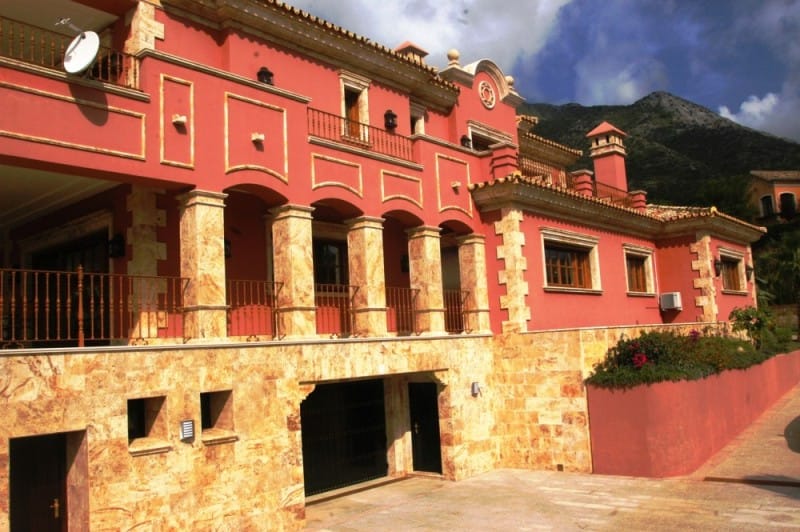 Oferowany dom w malowniczej Sierra Blanca, Hiszpania D Cee B F Ef F A C E C